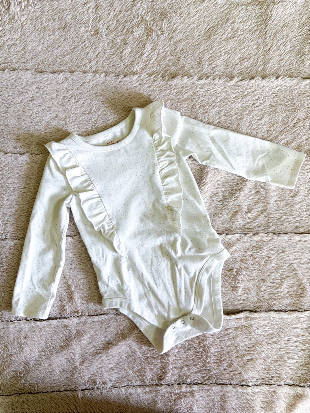 Cat & Jack Cream Long Sleeve Onesie with Gold Speckles - Picture 1 of 3